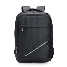 Mochila em Couro Sintético - 26L - MO288